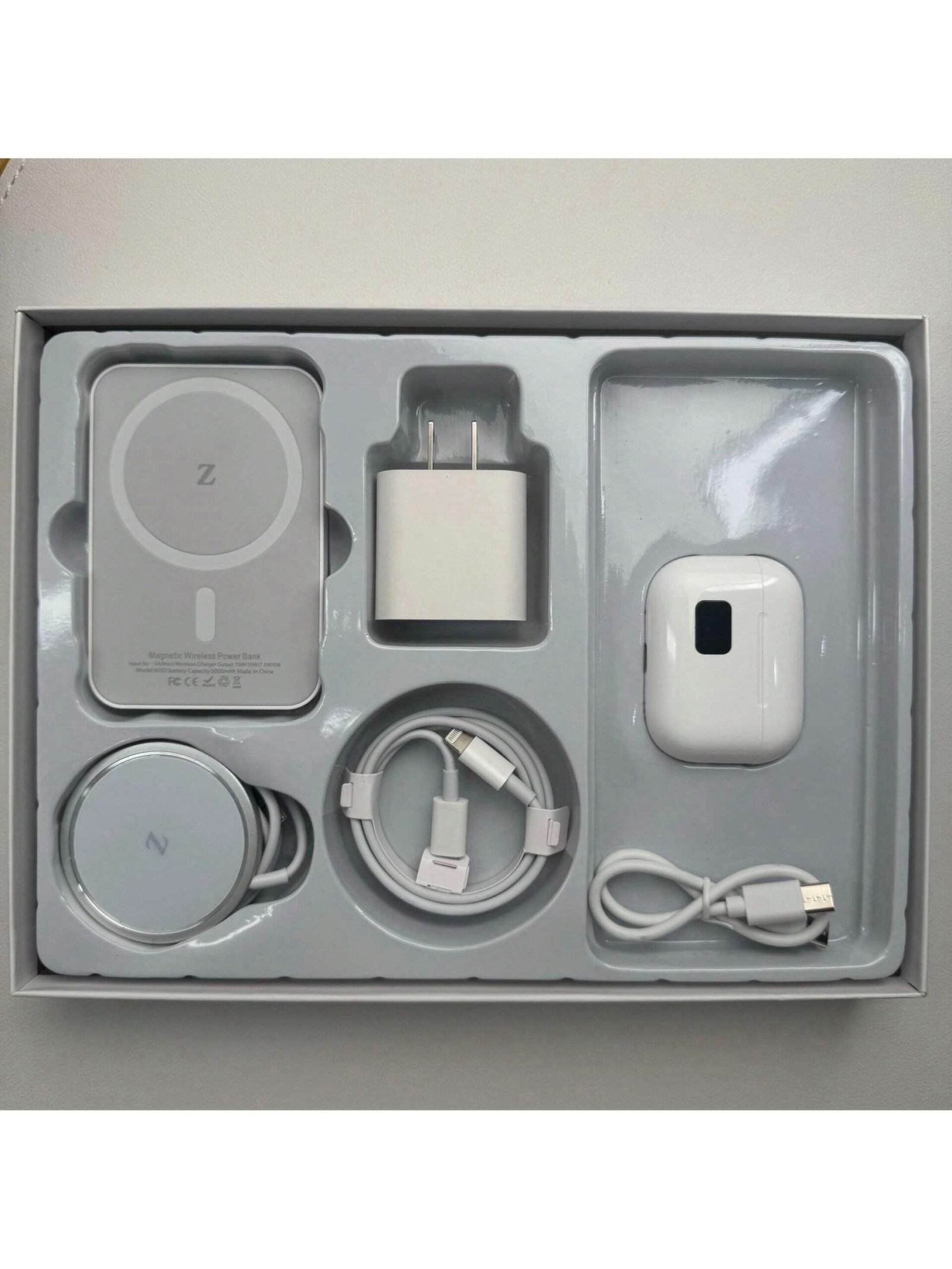 5-In-1 Magnetic Power Bank & Bluetooth Earbuds Gift Set – Ultimate Travel & Everyday Charging Accessories Headset Smartphone Super Fast Charging, Magnetic Wireless Charging Bank, Safe And Stable Suitable For Outdoor Play, Shopping, Traveling, Portable Power Supply Compatible With IPhone, Compatible With IPad, Android Phone, Gifts For Family, Friends, Birthday, Christmas, Winter, New Year